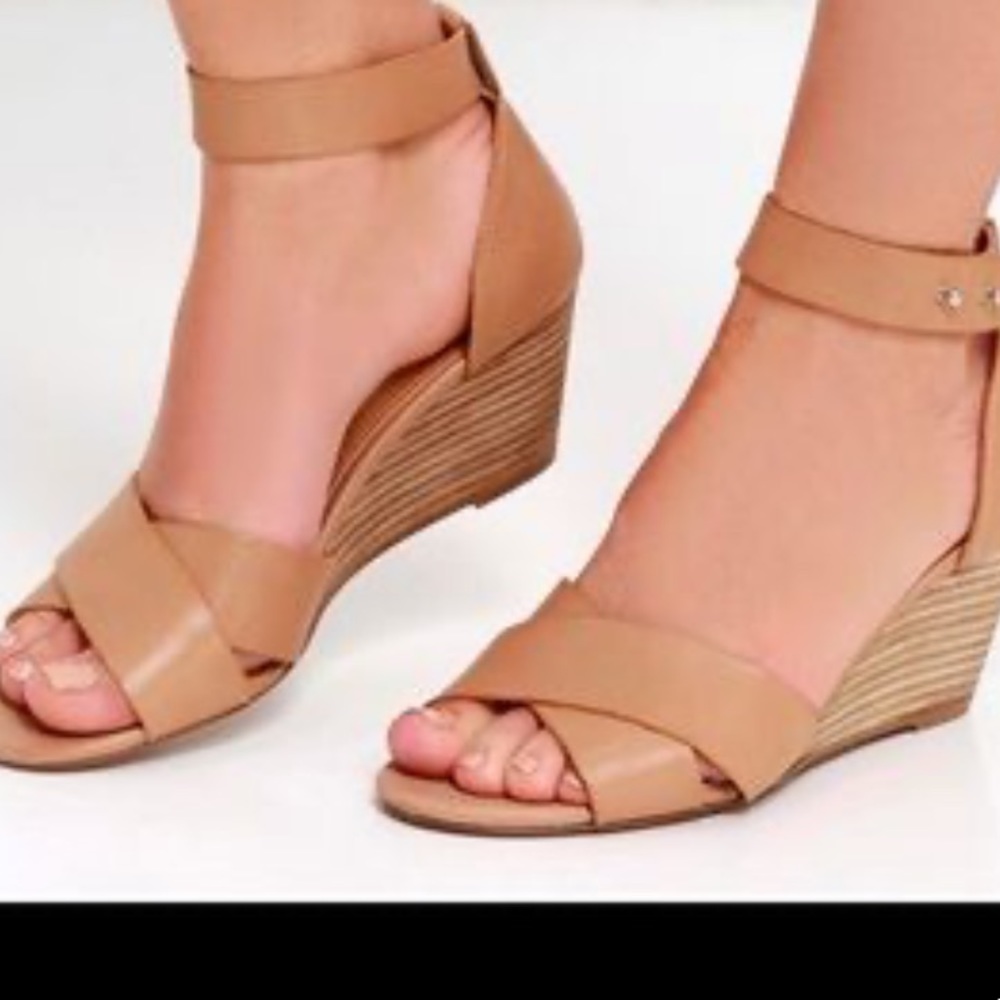 Nila Steve Madden Wedges